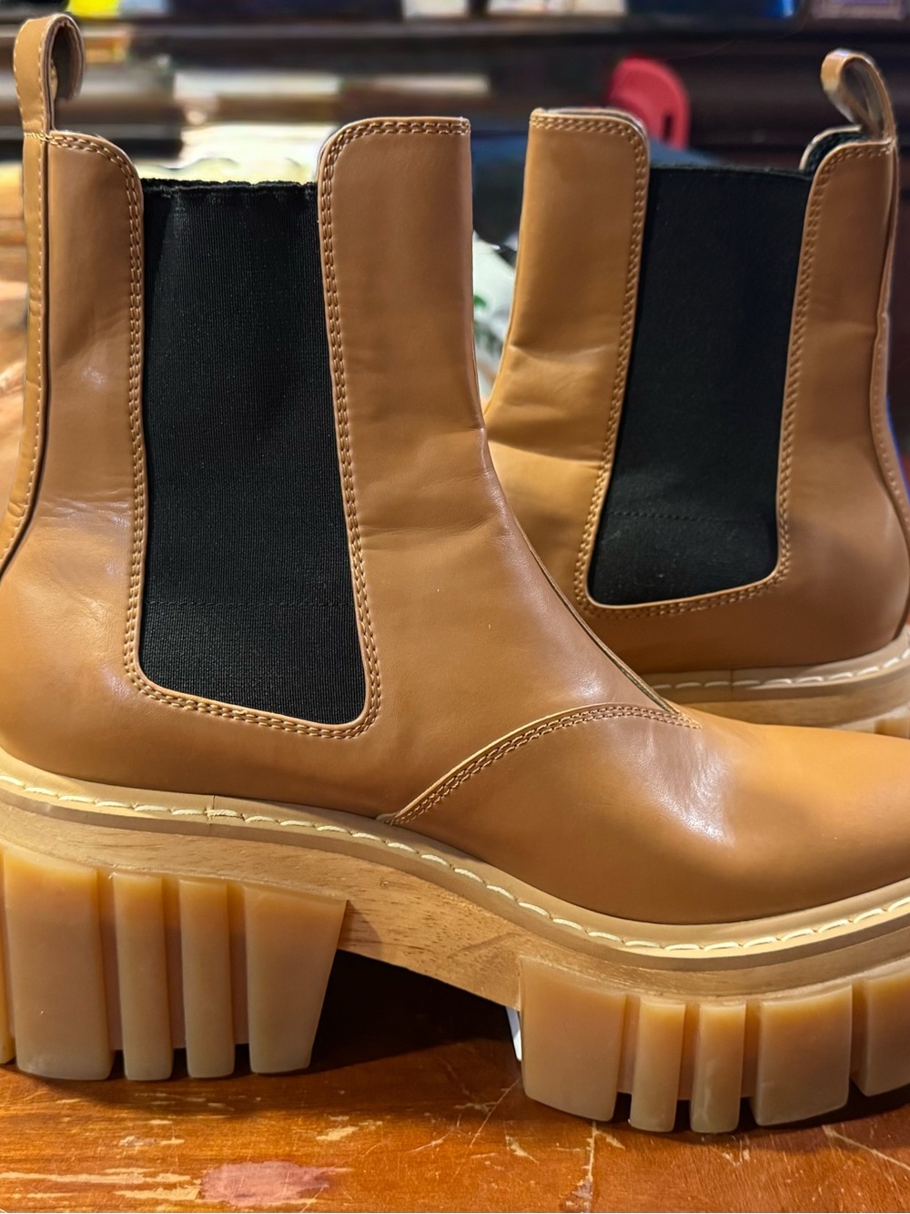 Stella McCartney Emilie Chunky Chelsea Boots Women’s Size 41 Brown Camel Color - Picture 5 of 8